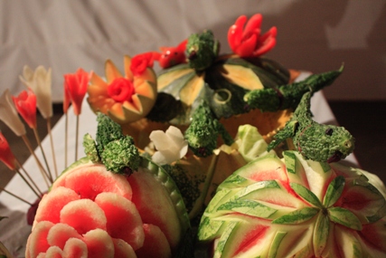 Fruit and Vegetable Carving